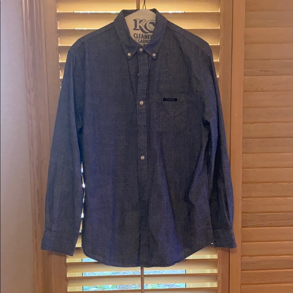 men’s long sleeve button down